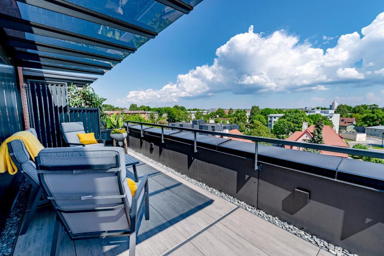 Artisa Riia Str 20B Luxury Penthouse Apartment Tartu Exterior photo